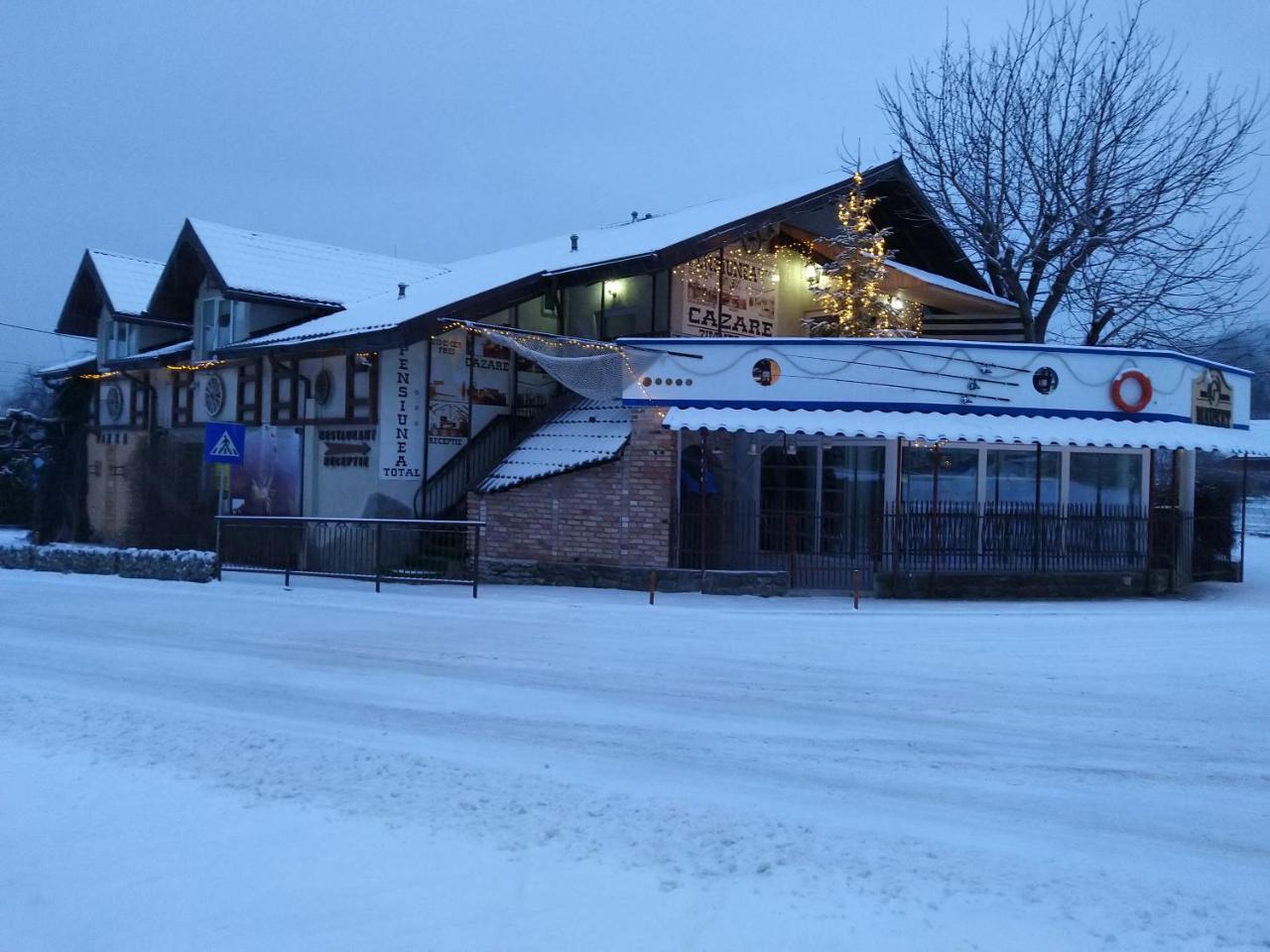 Pensiunea TOTAL din Ceahlău Hotel Bagian luar foto